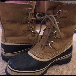 Sorel Caribou women’s snow boots